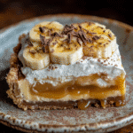 Easy Banoffee Pie Recipe with Caramel and Cream