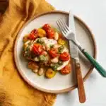 easy one-pan basil halloumi chicken with tomatoes Recipe